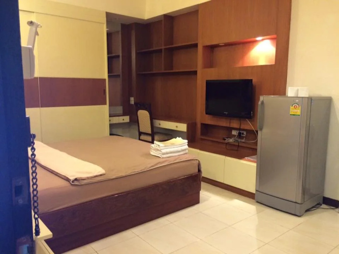 Eight Ville Apartment