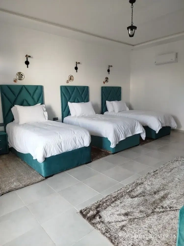 Luxury Triple room with pool view