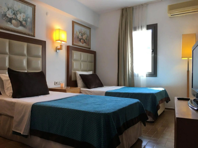 Yildiz Hotel