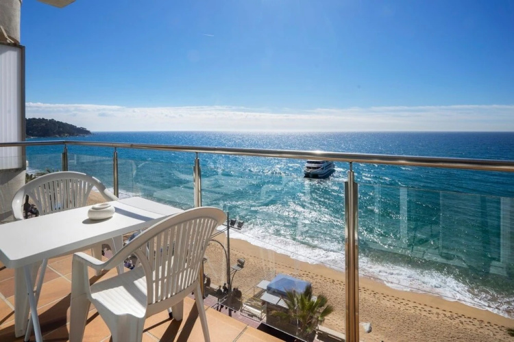 Vivalidays Garbi - LLoret de Mar centro