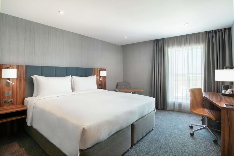 Hilton Garden Inn London Heathrow Terminals 2 & 3 photo 8