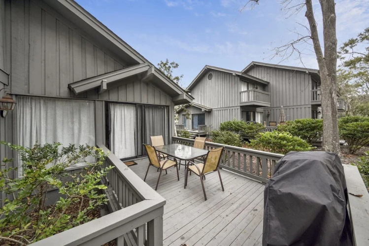 Hickory Cove 52
