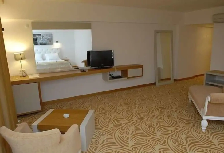 Standard Quadruple Family room