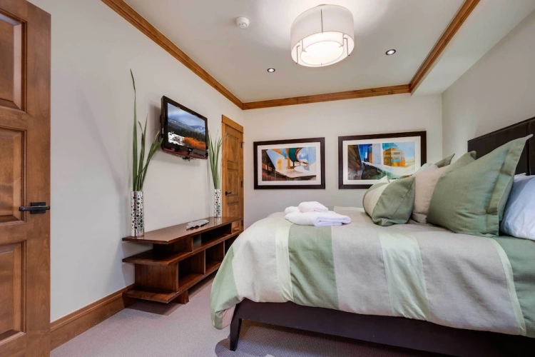 2 Bedrooms Cottage