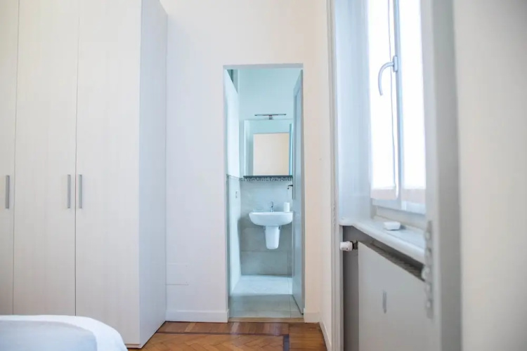 Adelaide Central Apartment