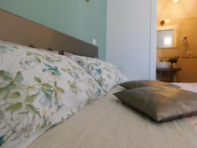 Porta Alla Croce Guest House