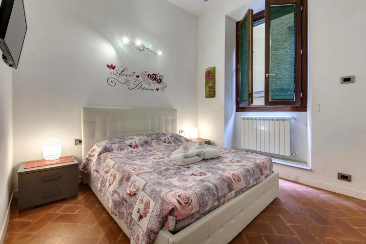 Geppi's Apartments