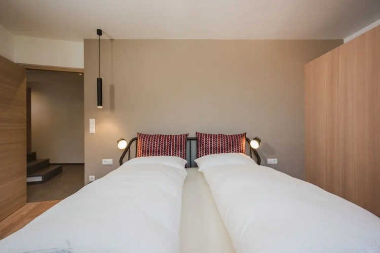 Standard Penthouse room with balcony and with mountain view
