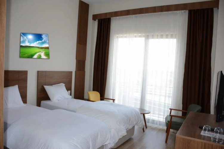 ege grand otel