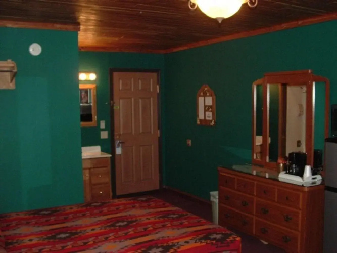 Comfort Zone Inn