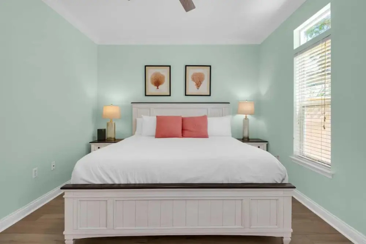 Brzee Bungalow by RealJoy Vacations