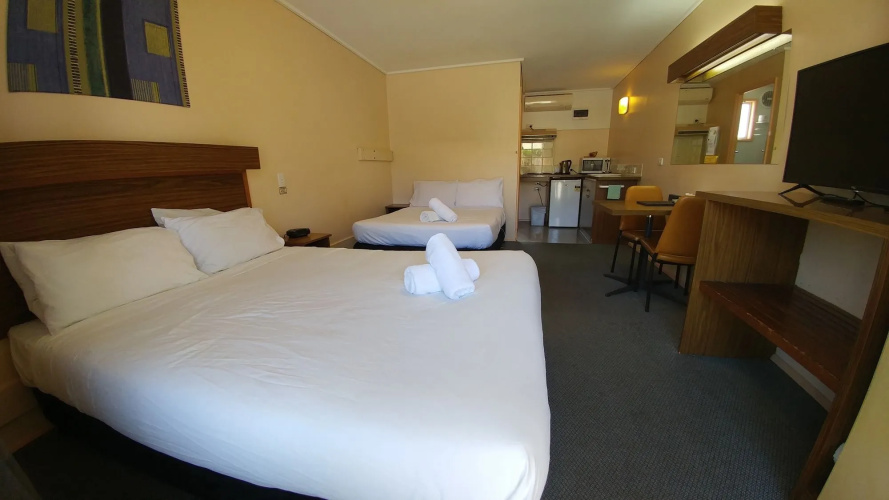 Eden Motel