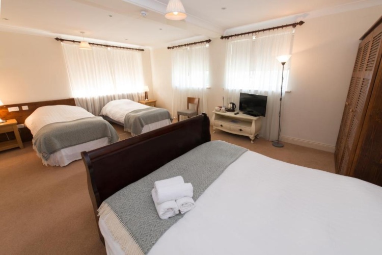 Standard Family room