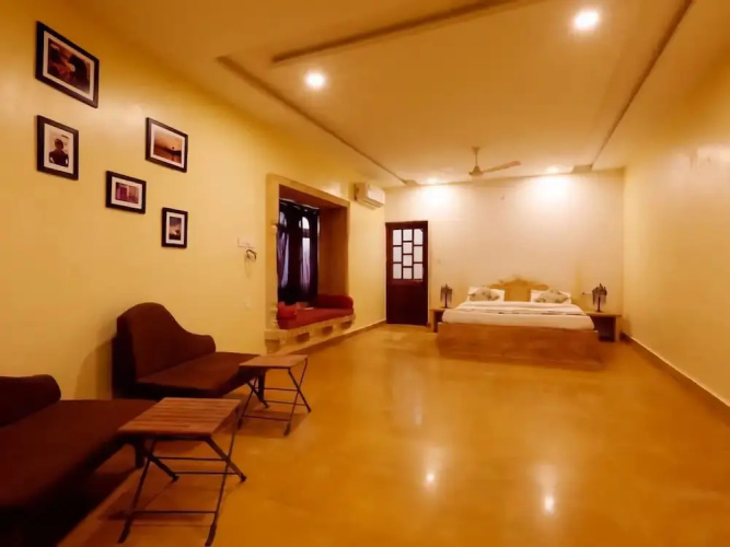 Ratnawali Camps