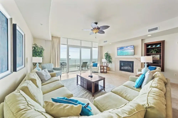 3 Bedrooms Standard room beachfront