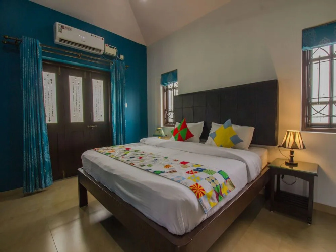 OYO 16519 Home Elegant 3BHK Parra