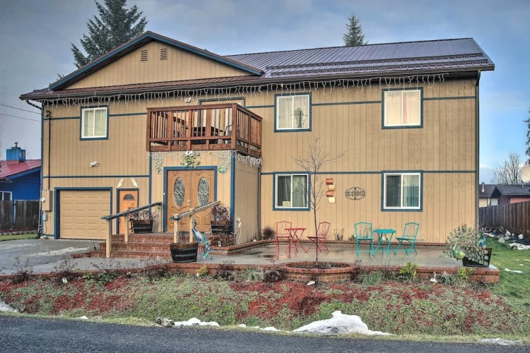 Cottage with balcony