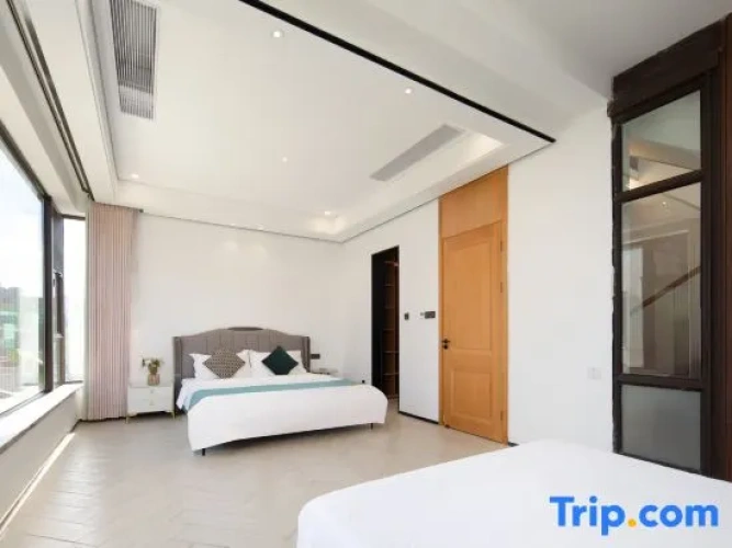 3 Bedrooms Family Villa