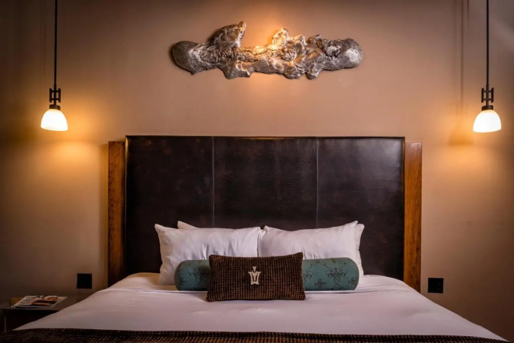 The Iron Horse Hotel