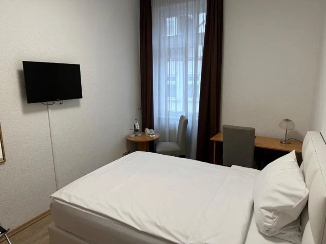 Standard Double room with view