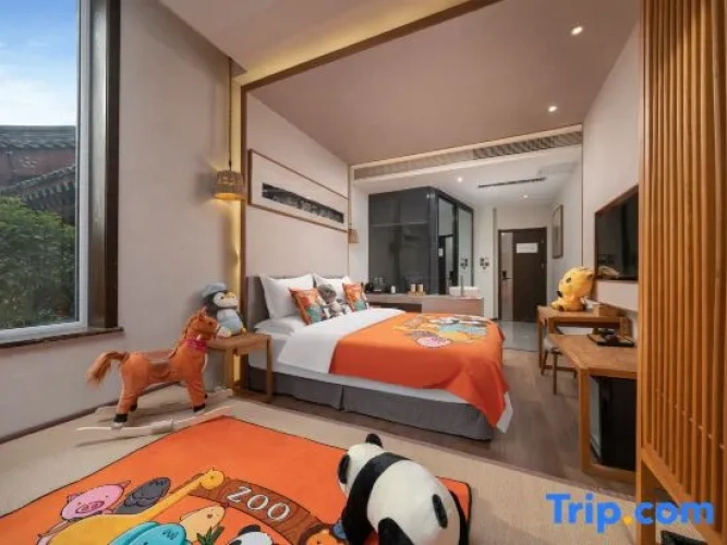 Standard Family room