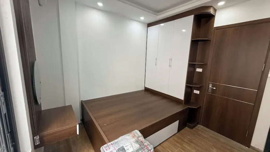 Era Apartment 491 De La Thanh