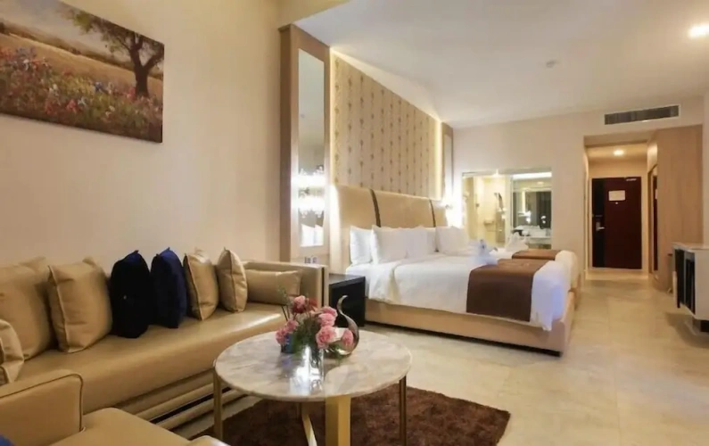 Presidential room