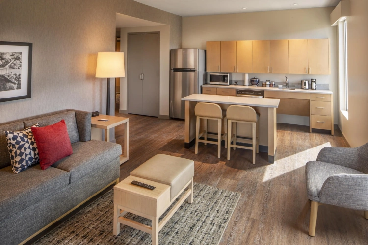 Double Suite