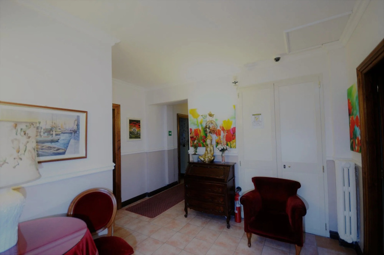 Hotel Sweet Home