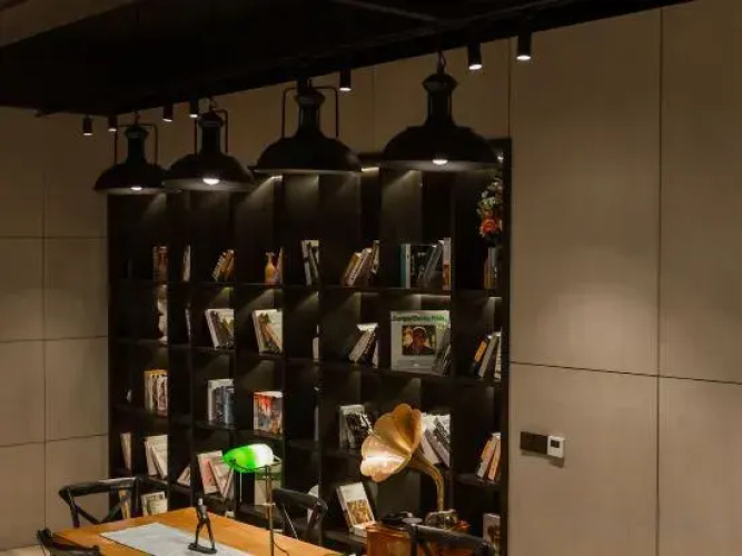 Molna Hotel Yibin