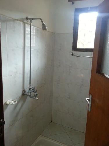 Hollywood Hostel