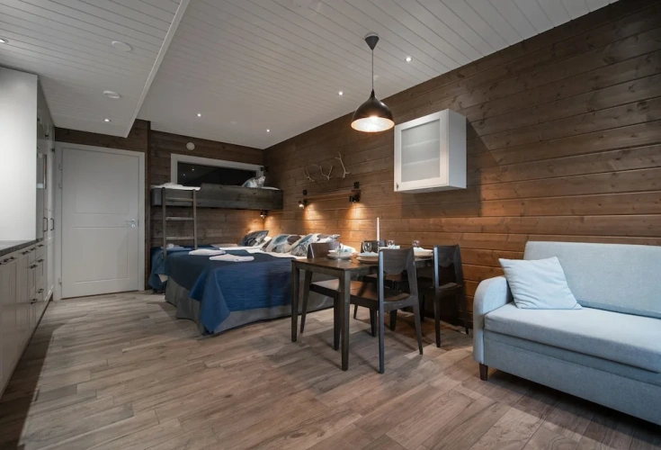 Standard Family room