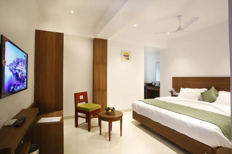 Hotel Navarathna