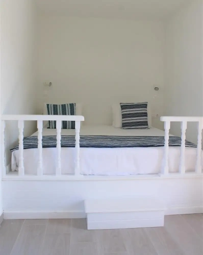 Standard Basement room