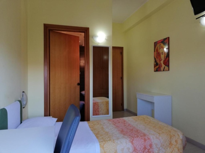 Standard Single room