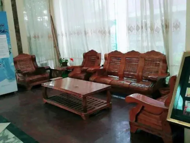 Donghuang Hotel