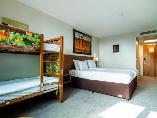 Chessington Hotel