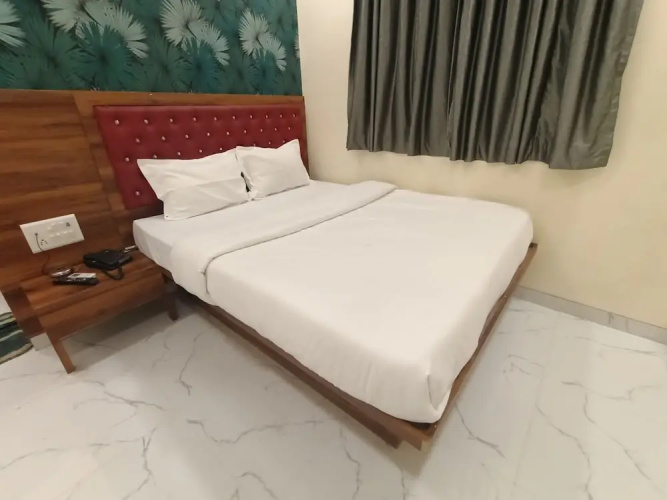 Hotel King Residency