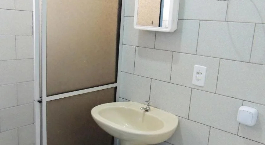 Cabanas Hostel & Suites