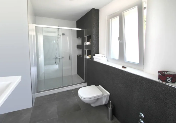 2 Bedrooms Apartment with sea view