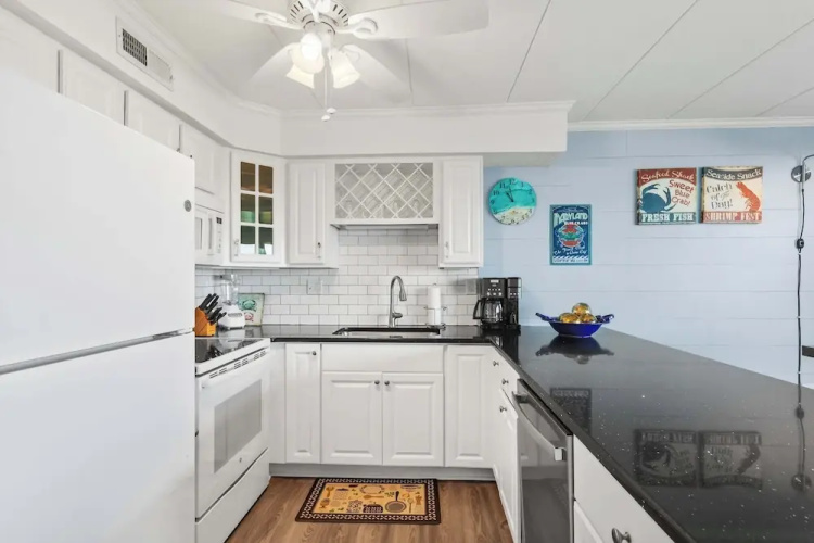 Assateague House 308 Downtown Bayfront Bliss