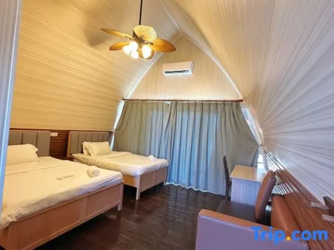 Standard Family room with balcony and with sea view
