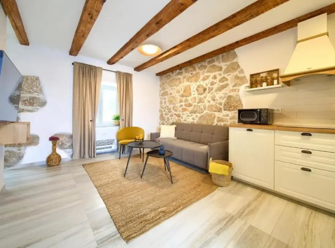 Apartment Dume