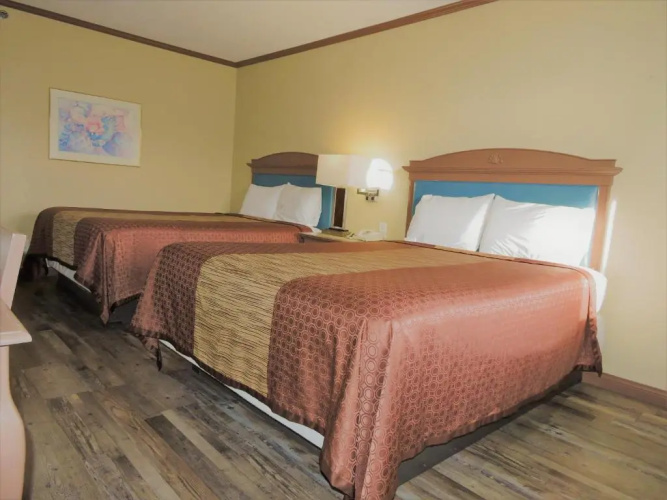 Highland Inn