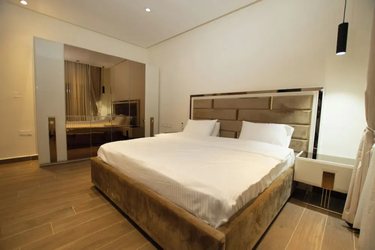Mini Palace Luxury Suites