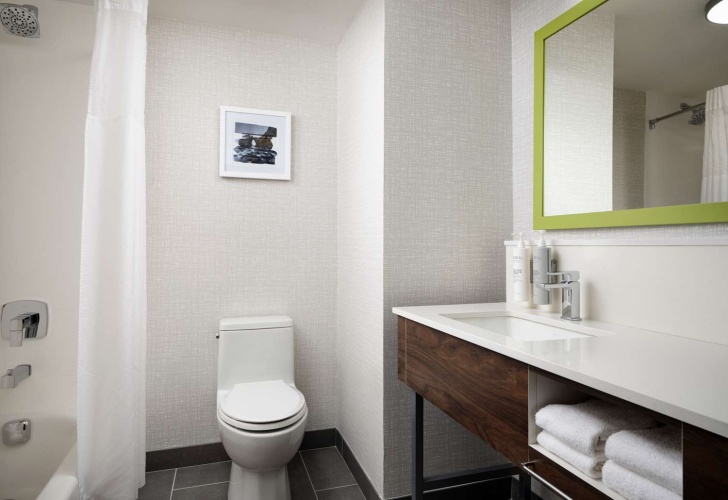 Hampton Inn San Diego/Del Mar photo 10