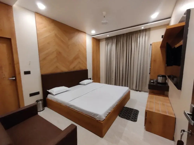 hotel utkarsh
