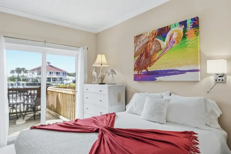 Studio with balcony and with harbour view