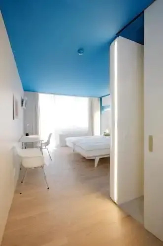 Dom Studios