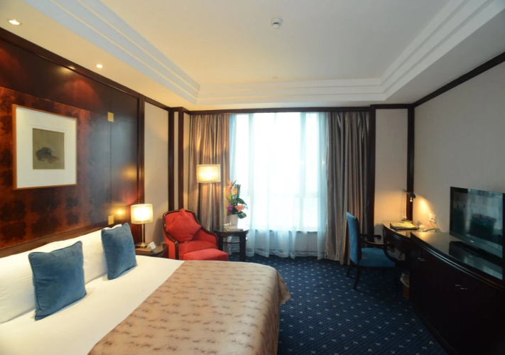 The Bund Hotel